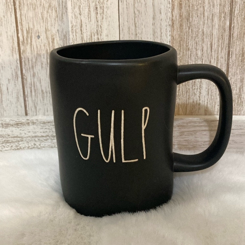 Rae Dunn Gulp Mug in Black